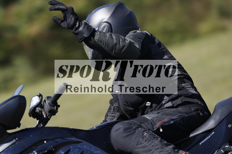 /Archiv-2025/48 25.08.2025 Cornu Master School ADR/blau-bleu/27